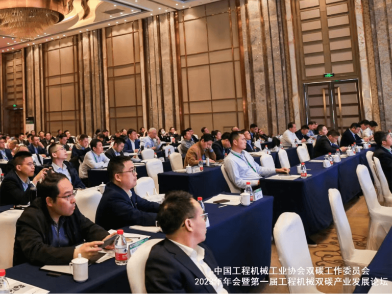 Zospower Battery Showcases at the Dual Carbon Industrial Development Forum
